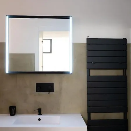 Guagnano Luxury شقة